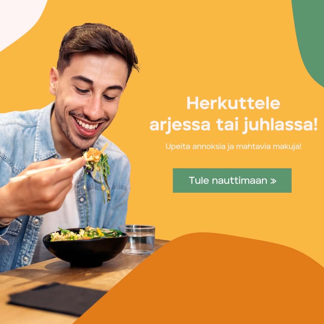 Hymyilevä mies syö ruokaa. Kuvassa teksti ”Herkuttele arjessa tai juhlassa!”